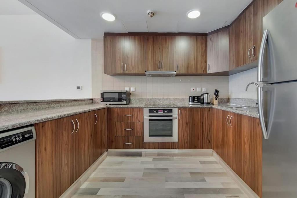 Laguna Tower | Dubai (9)